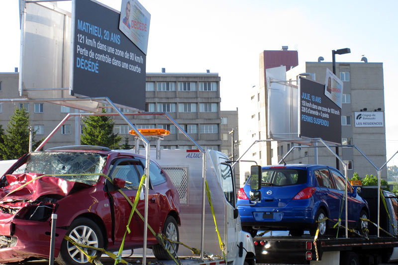 Photo of accident-damaged vehicles taken during the field operation in front of Complexe Chez Pull, in Rimouski
